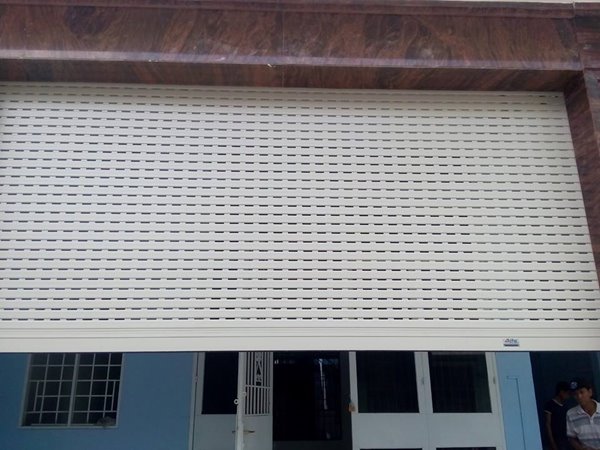 Các lỗi hư hỏng cửa cuốn cần sửa chữa ngay