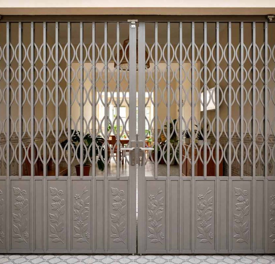Cửa Kéo Gia Lai Giá Rẻ, Lắp Đặt Tận Nơi Pleiku, Quy Nhơn