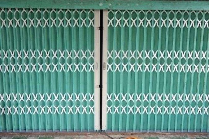 Cửa Kéo Gia Lai Giá Rẻ, Lắp Đặt Tận Nơi Pleiku, Quy Nhơn