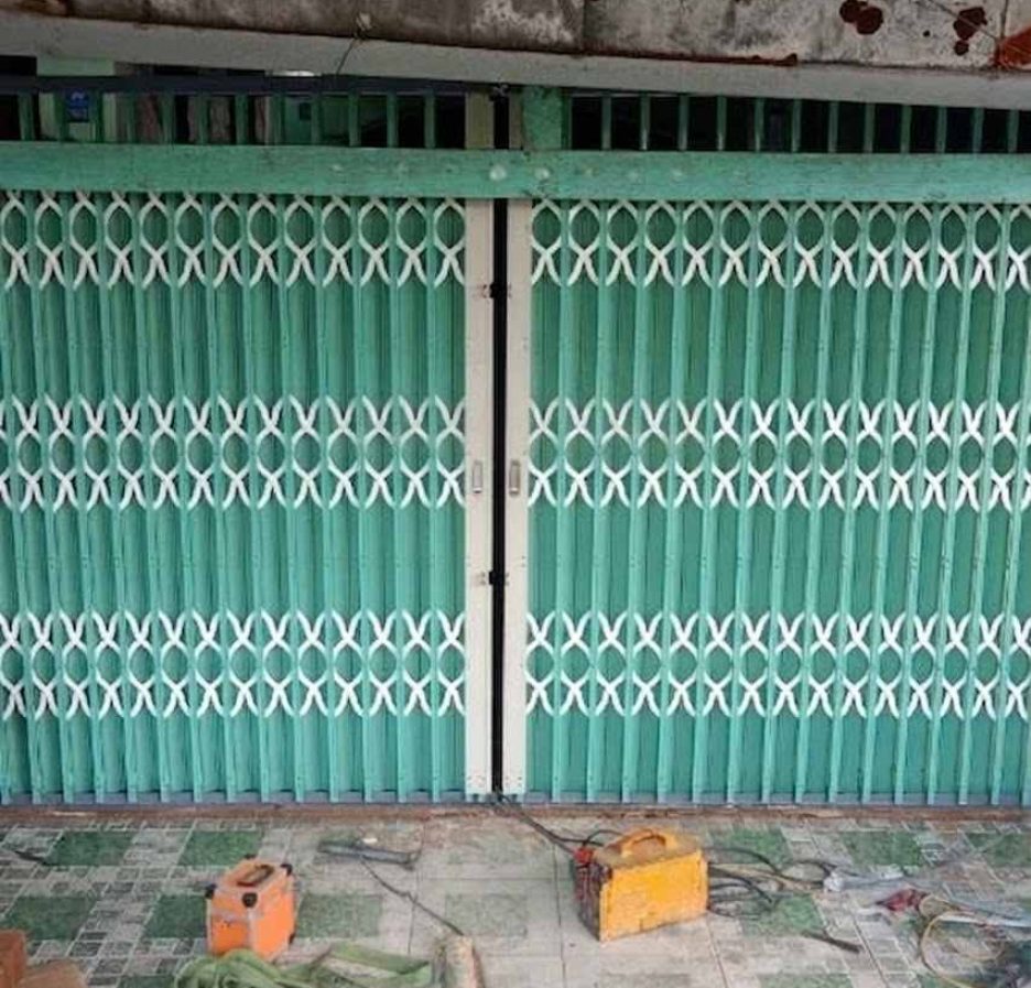 Cửa Kéo Gia Lai Giá Rẻ, Lắp Đặt Tận Nơi Pleiku, Quy Nhơn